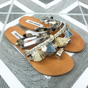 Steve Madden Rippel Toe Ring Sandal